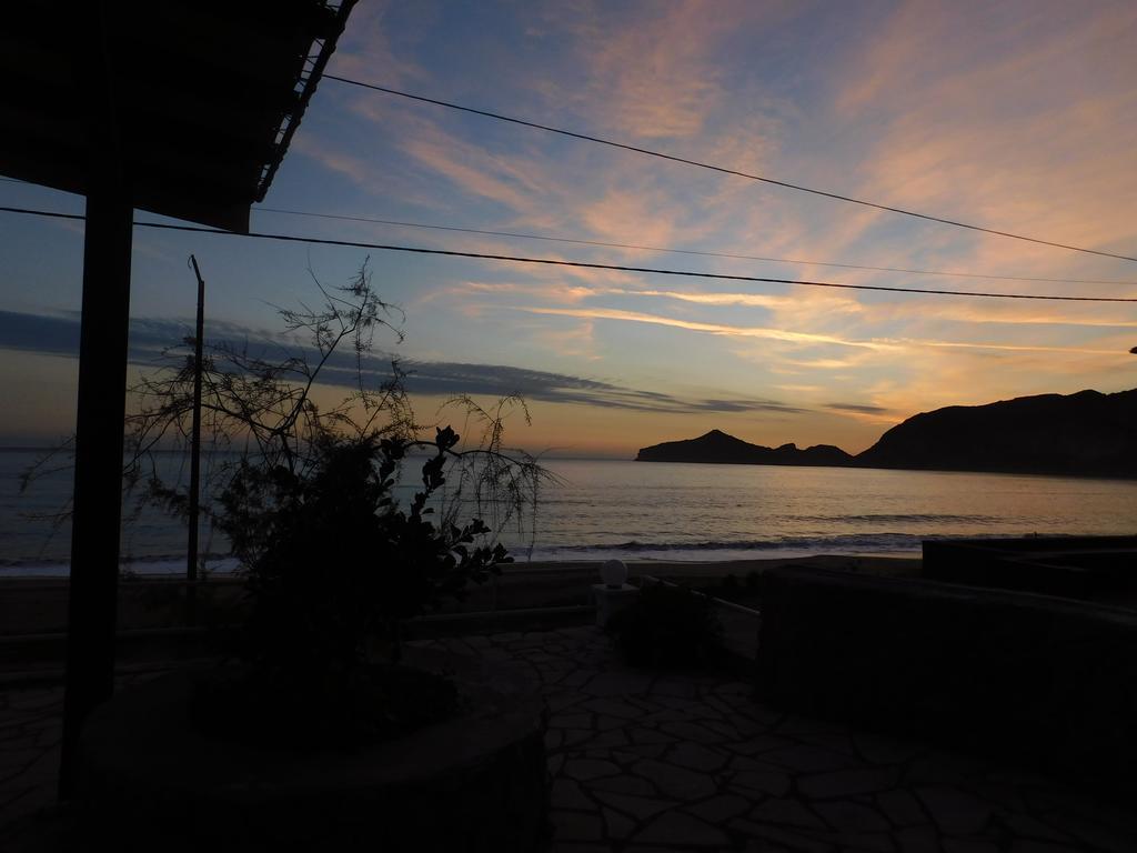 Apartamento Evgenios Agios Georgios Pagon